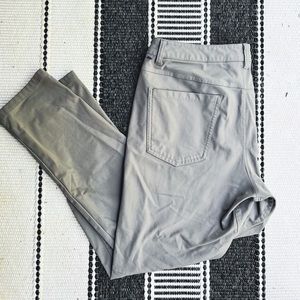 Lululemon Mens ABC Slim Fit Pant 30” Carbon Dust